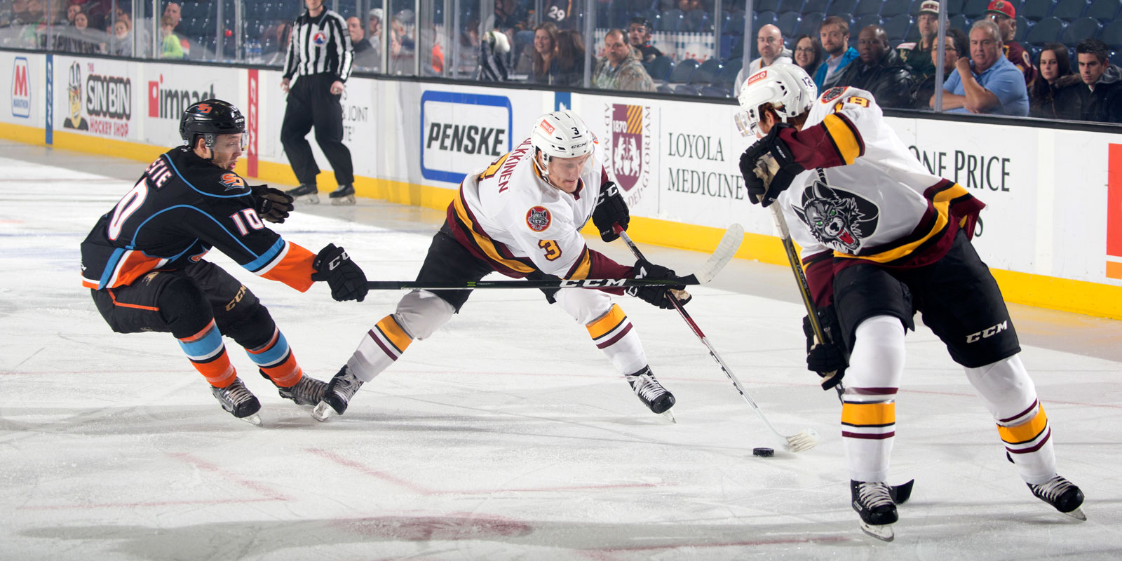 Gallery: Dec. 6 vs. San Diego - Chicago Wolves