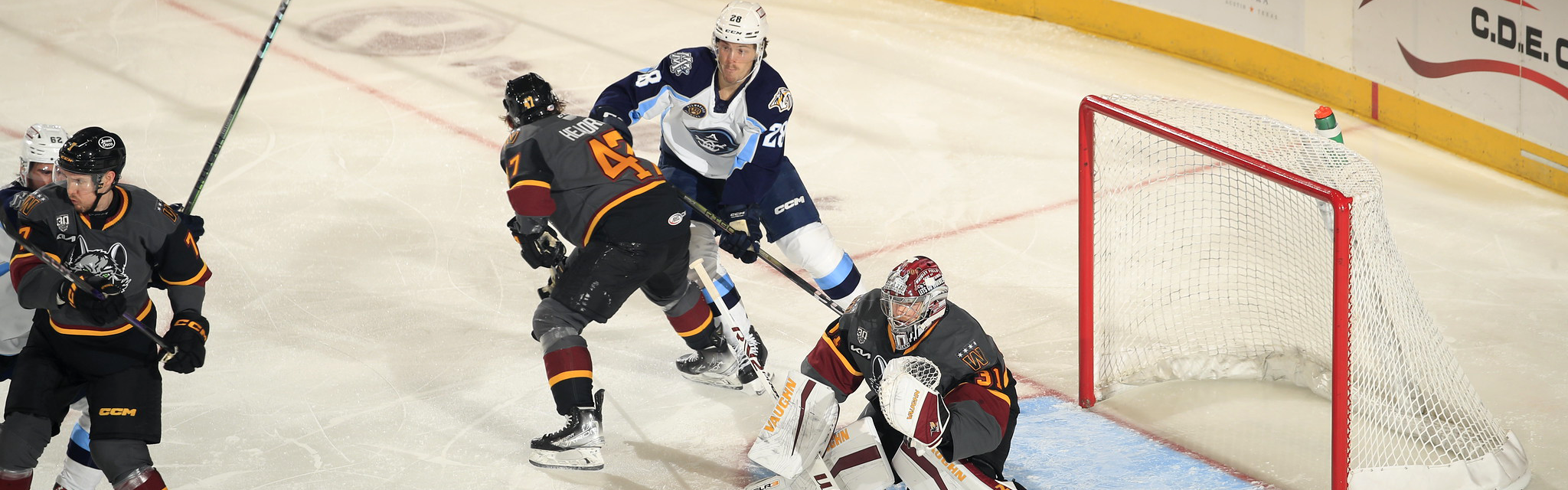 WOLVES TIPPED BY ADMIRALS 2-1 - Chicago Wolves
